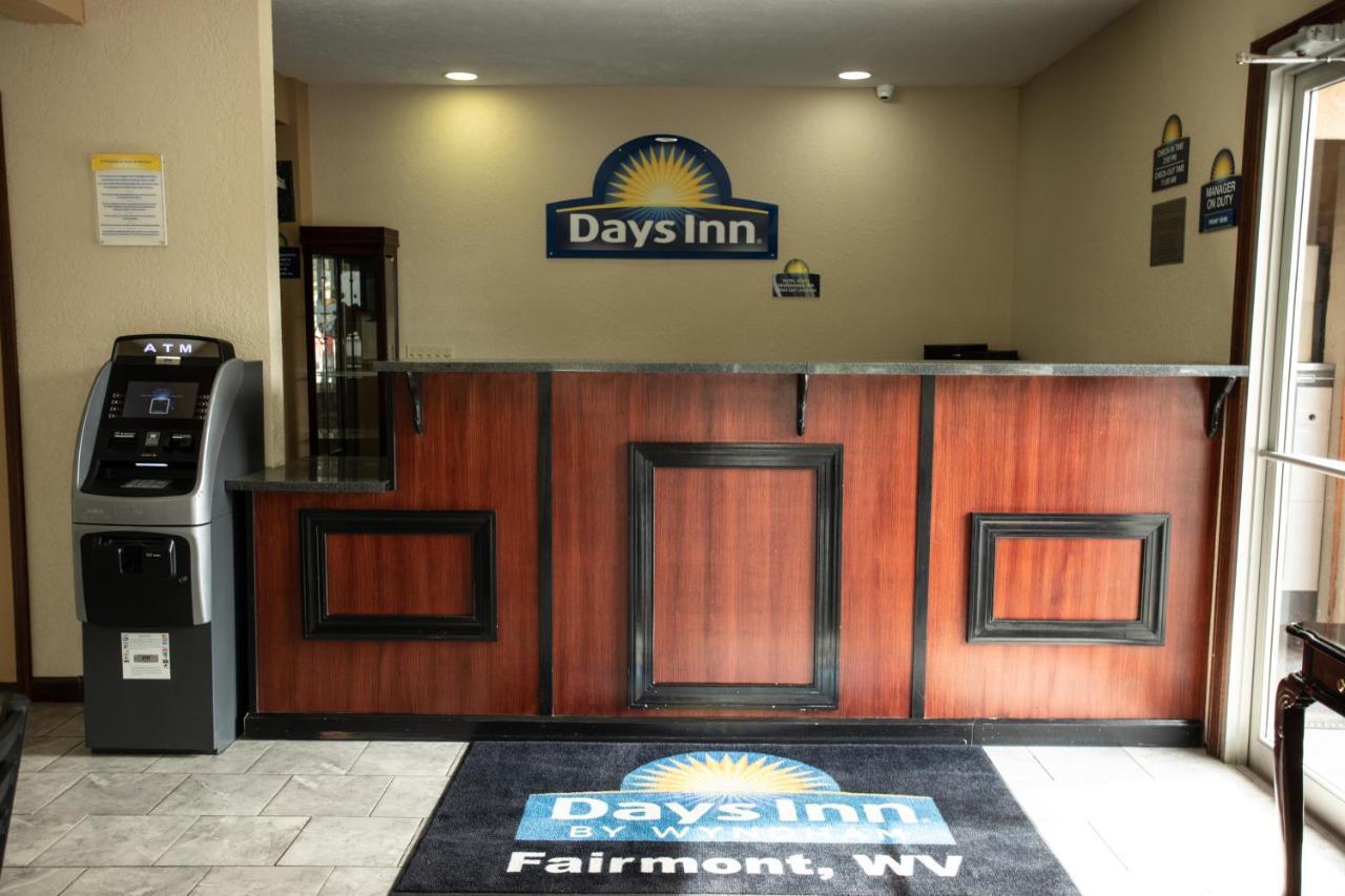 Days Inn By Wyndham פיירמונט מראה חיצוני תמונה